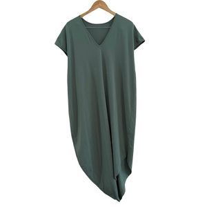 Universal Standard Iconic Geneva Short Sleeve Dress Size 14-16